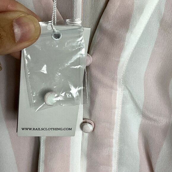 Rails NWT Thea Peony Striped blouse, 100% silk, size small - Picture 12 of 16